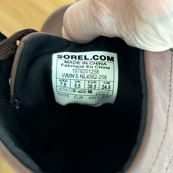 Sorel Joan of Arctic Wedge Iii NL4362-258 sz 7.5 - Picture 5 of 6